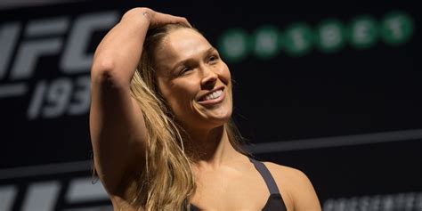 ronda rousey nude|Rousey reveals SI bodypaint issue pics